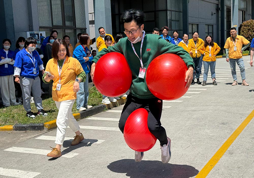 _0000_员工运动会  Employee Sports Meet.jpg